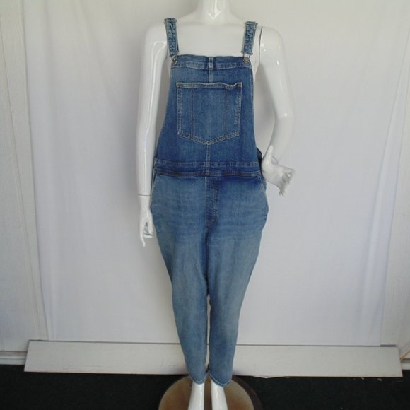 Old Navy Denim - OLD NAVY Overalls, 18, Margarita OG Denim, Bib Front, Pockets, Shorter/Ankle